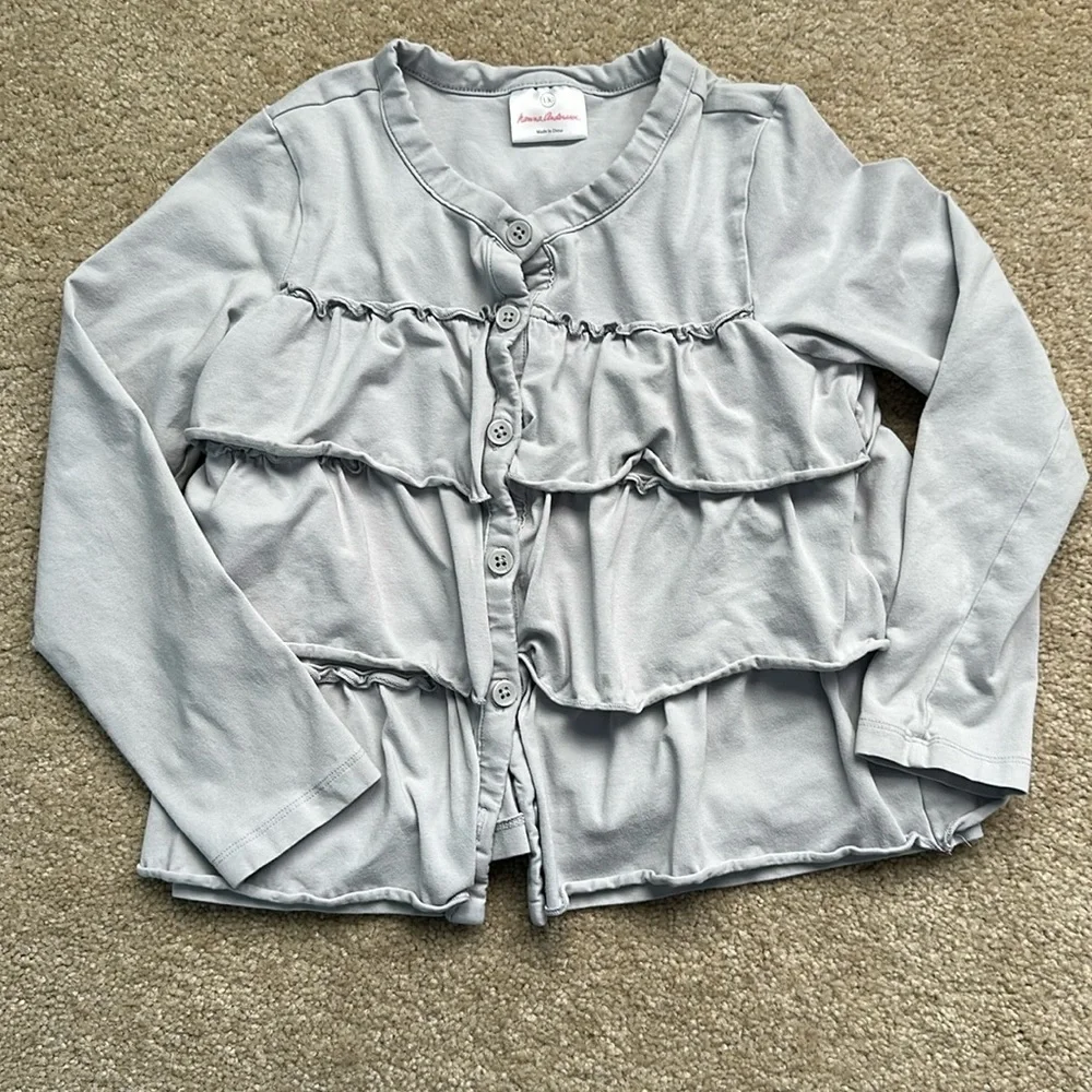 Hanna Andersson Light Gray Girls Button Up with Ruffles Size 130/8